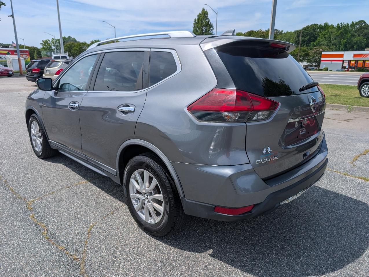 Nissan Rogue SV 2018