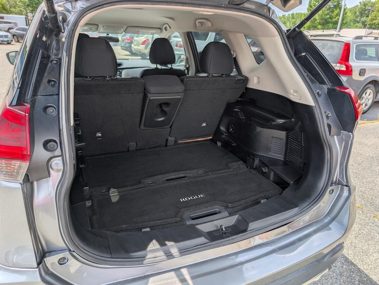 Nissan Rogue SV 2018