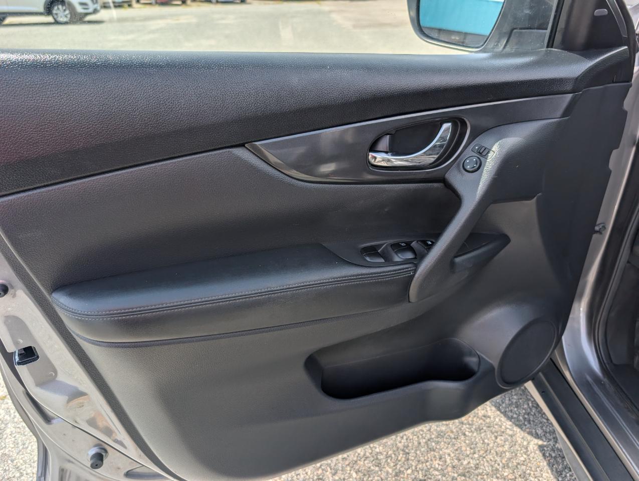 Nissan Rogue SV 2018