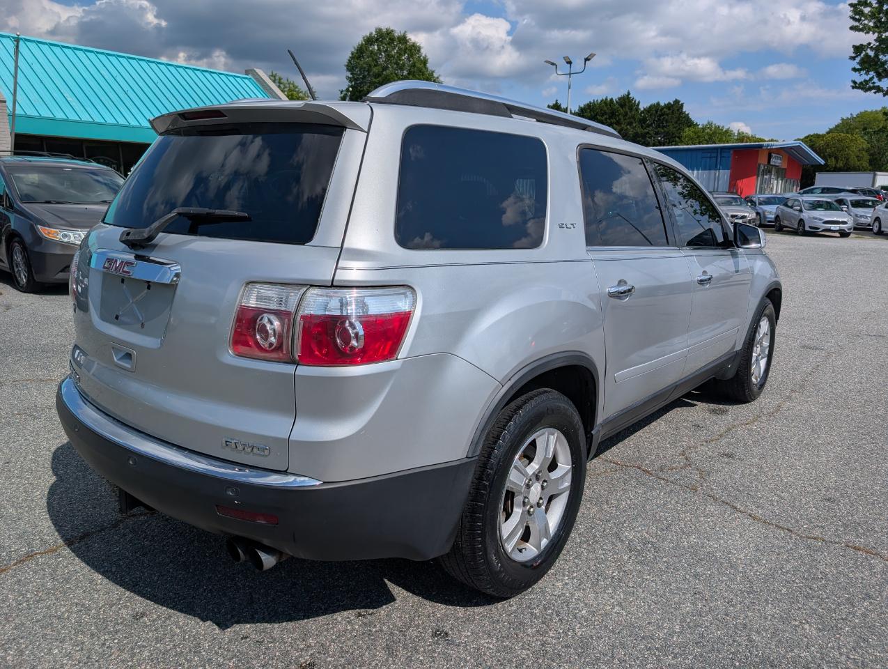 GMC Acadia  2009