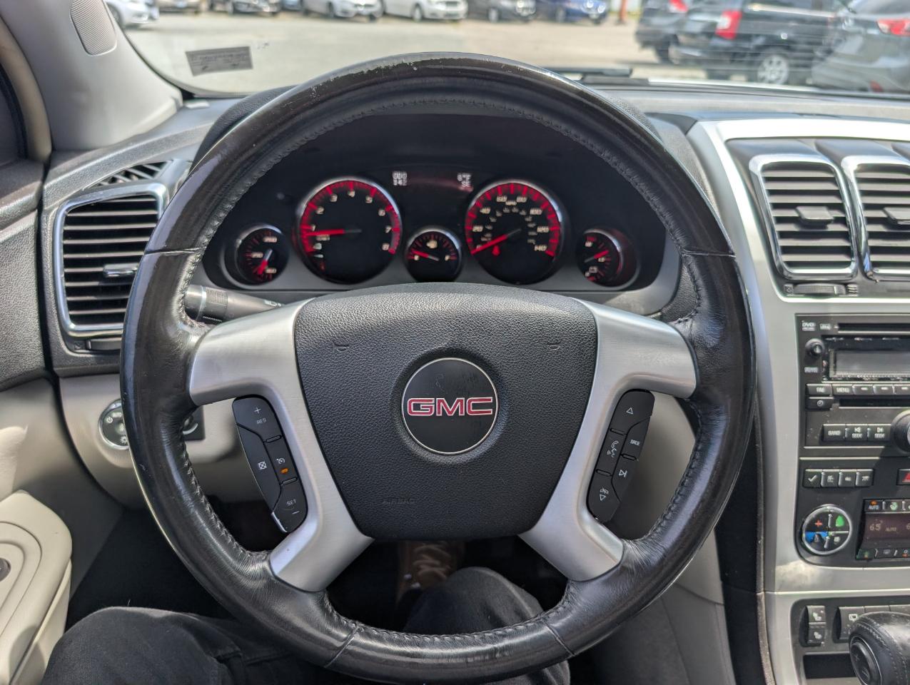 GMC Acadia  2009