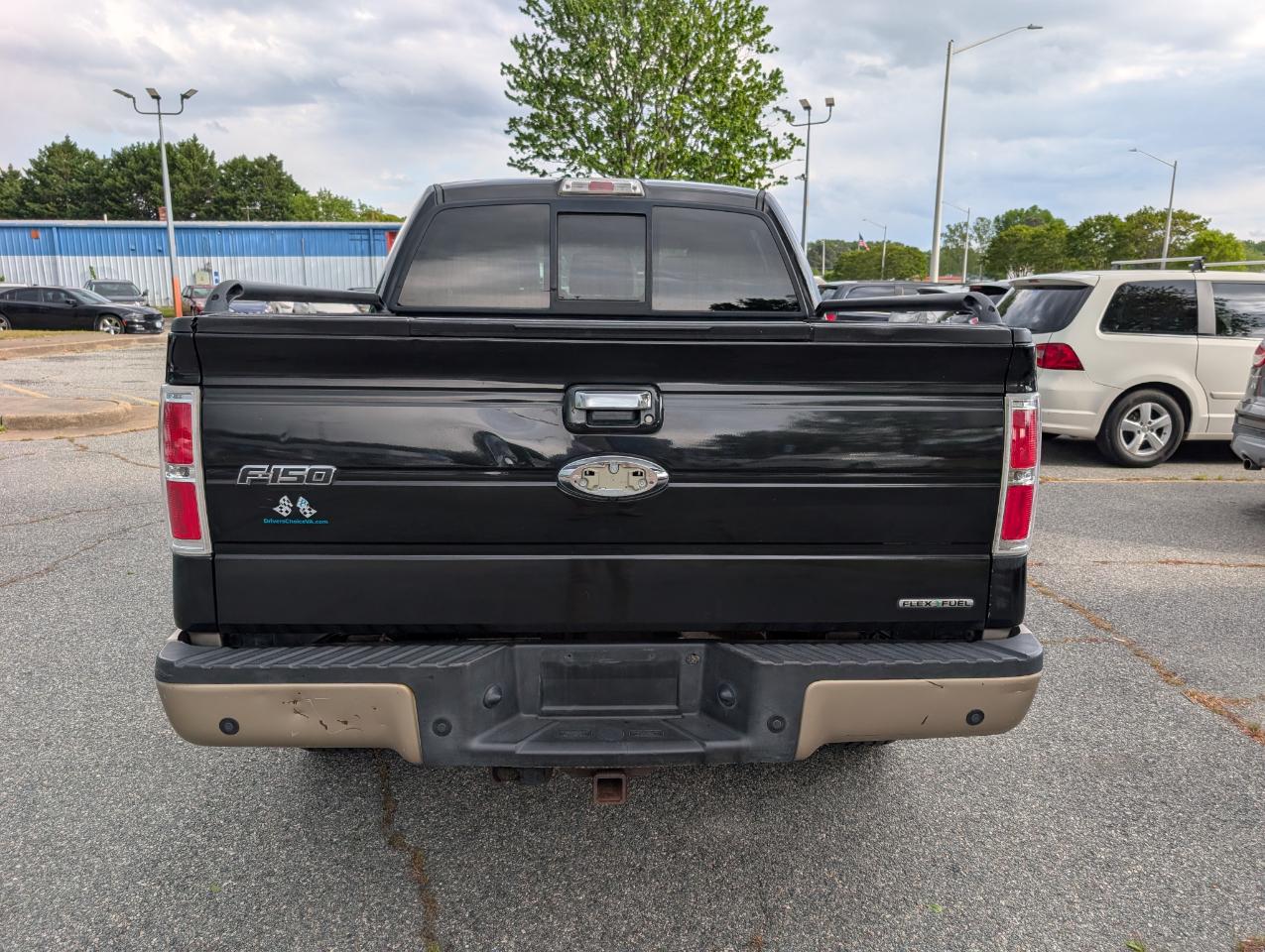 Ford F-150 4WD SuperCrew 145" Lariat 2012