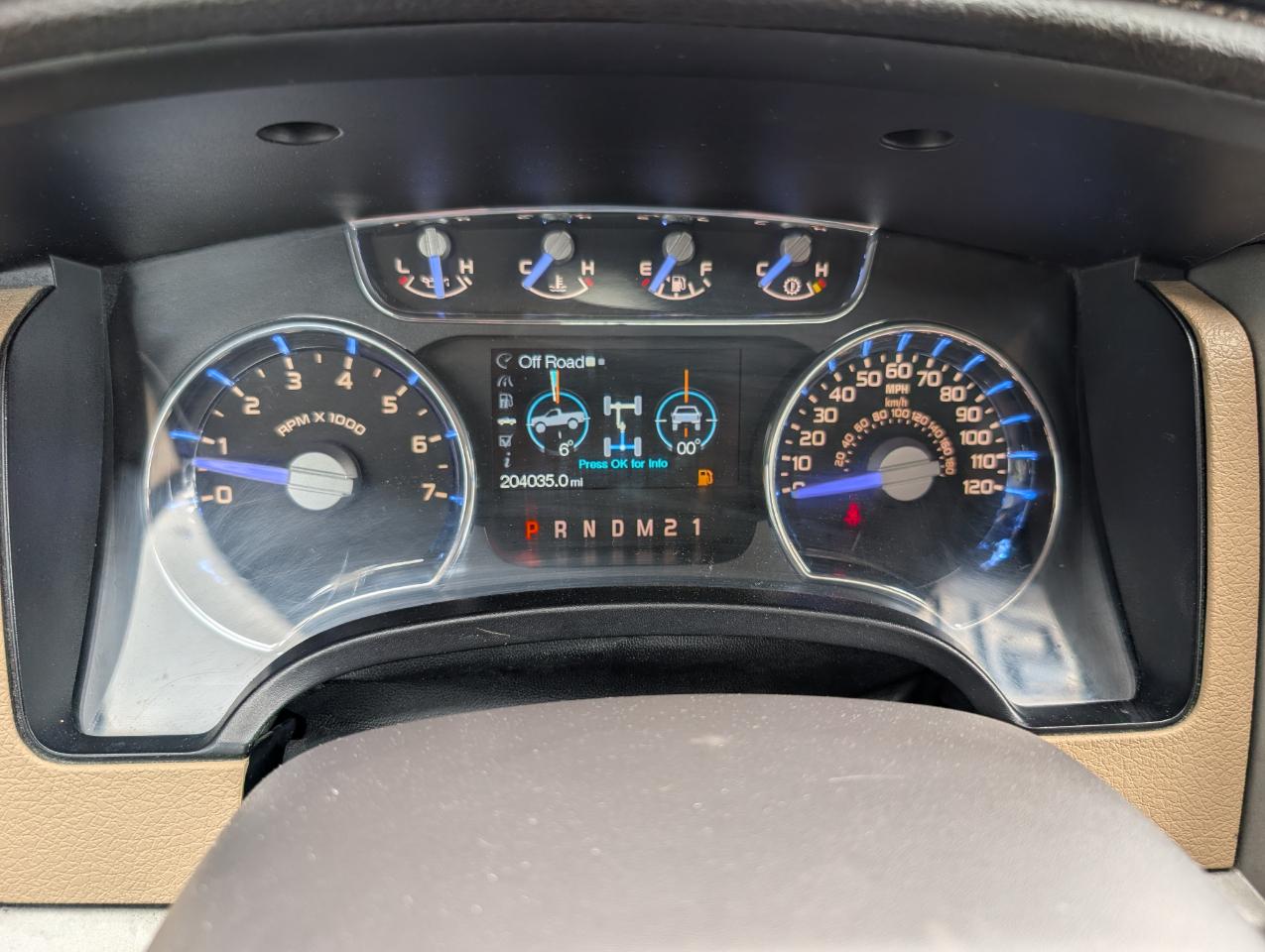 Ford F-150 4WD SuperCrew 145" Lariat 2012