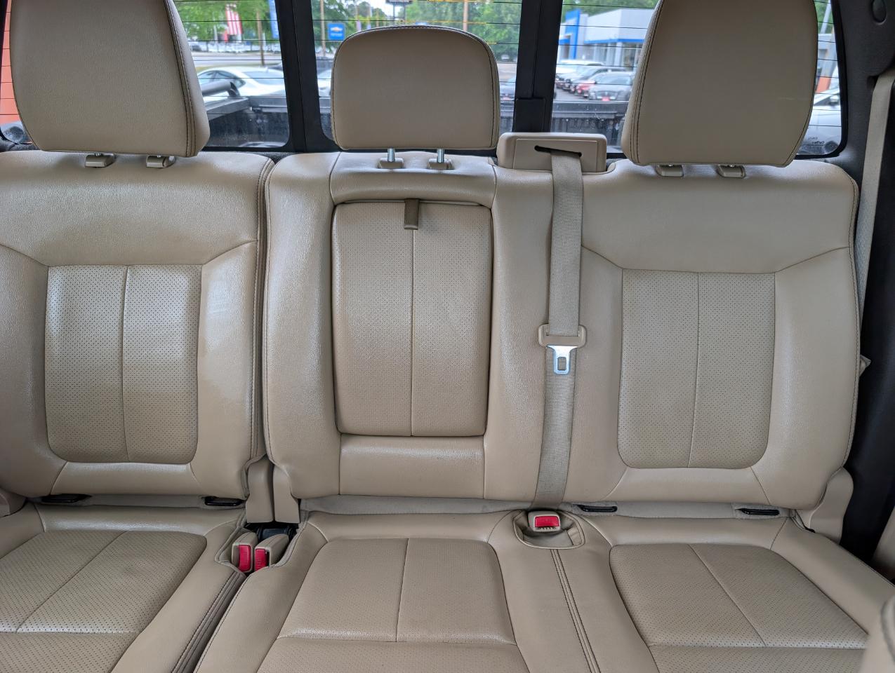 Ford F-150 4WD SuperCrew 145" Lariat 2012