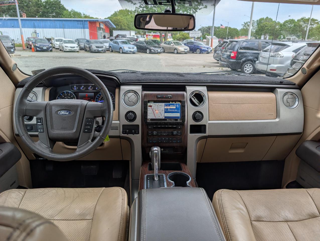 Ford F-150 4WD SuperCrew 145" Lariat 2012
