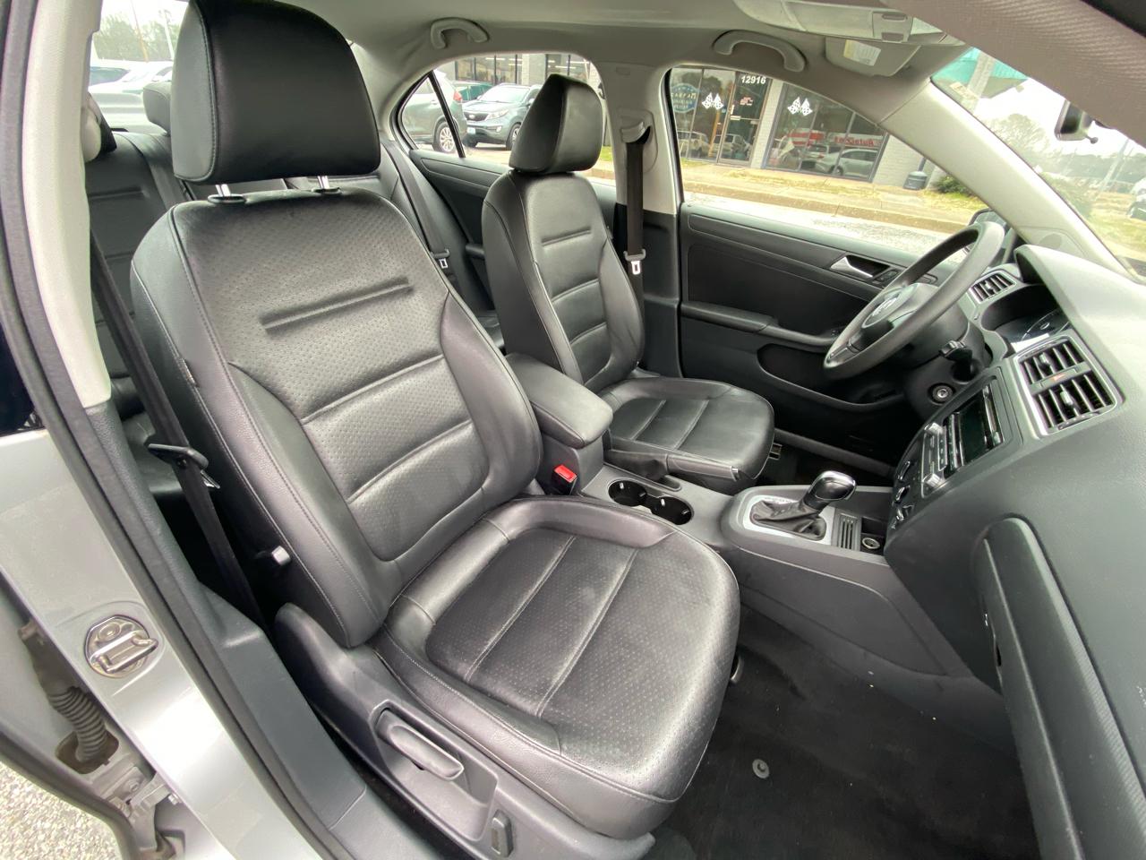 Volkswagen Jetta Sedan  2014