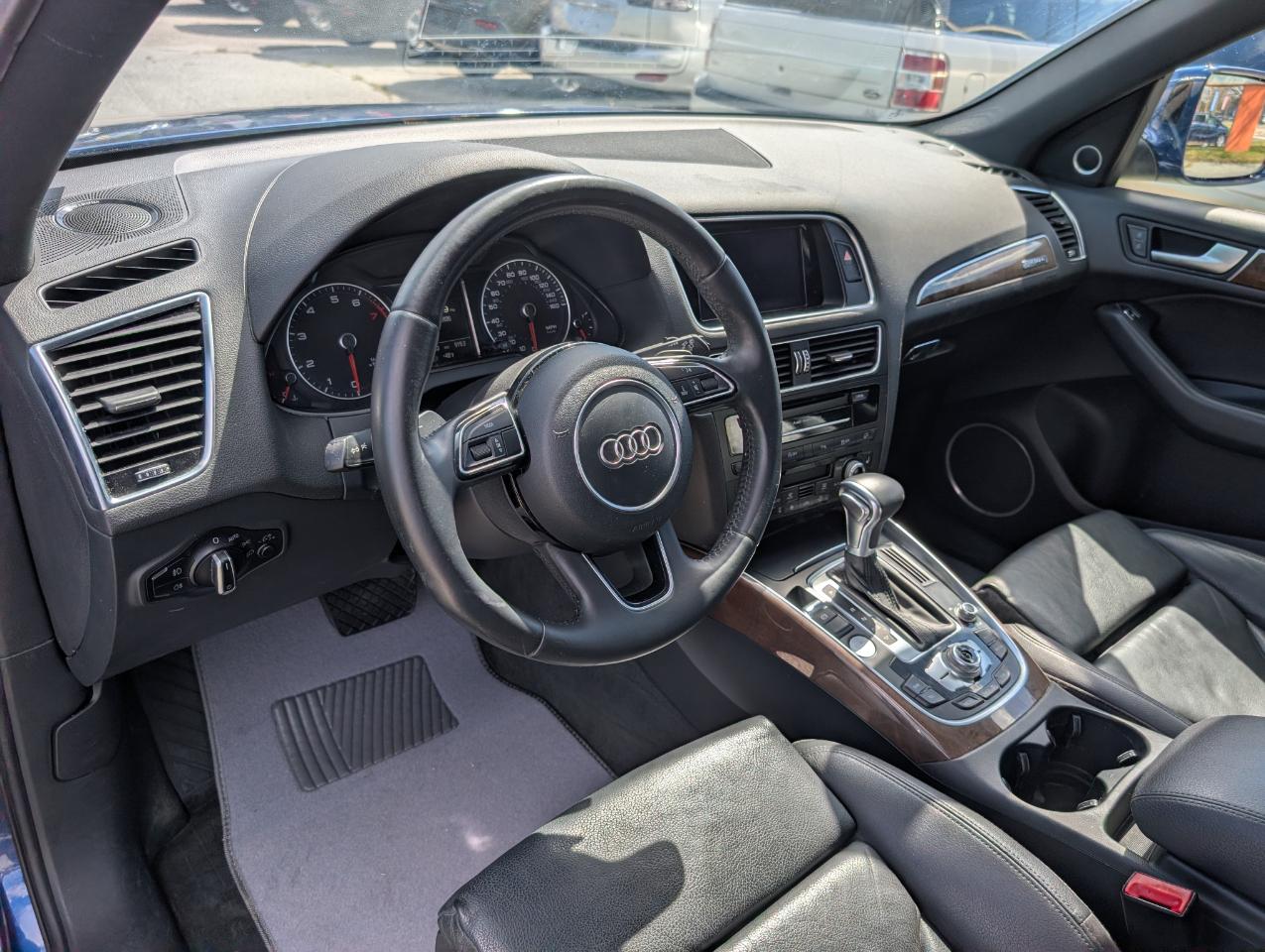 Audi Q5  2015