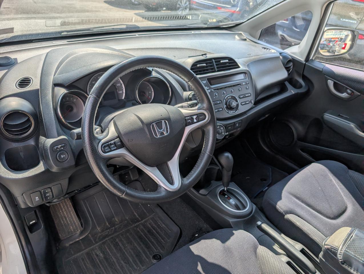 Honda Fit  2012