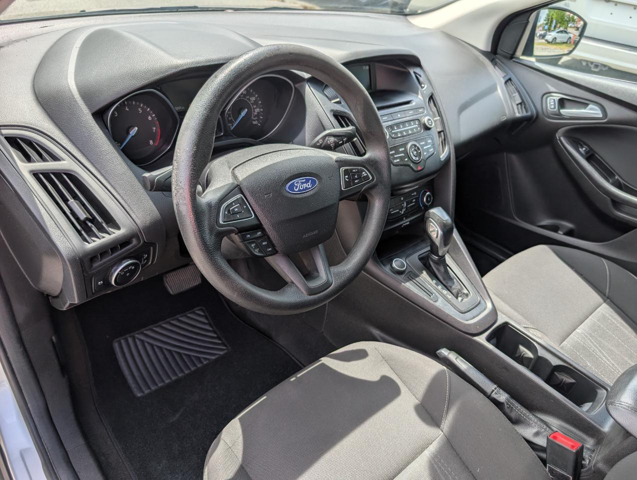 Ford Focus  2016