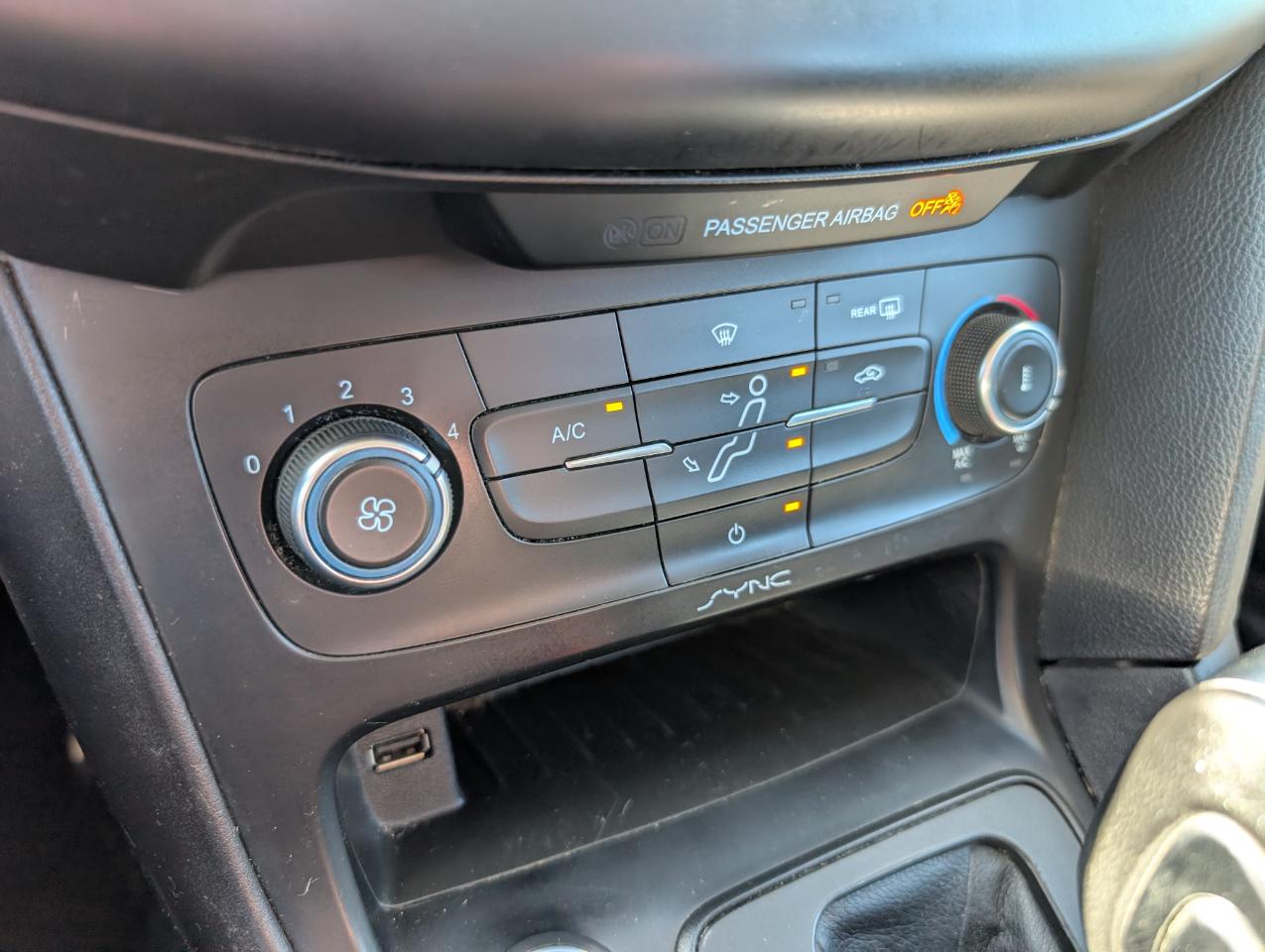 Ford Focus  2016