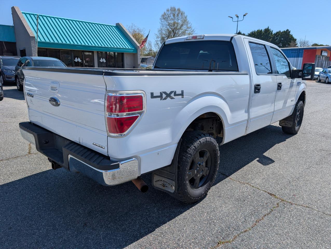 Ford F-150 4WD SuperCrew 145" XLT 2013