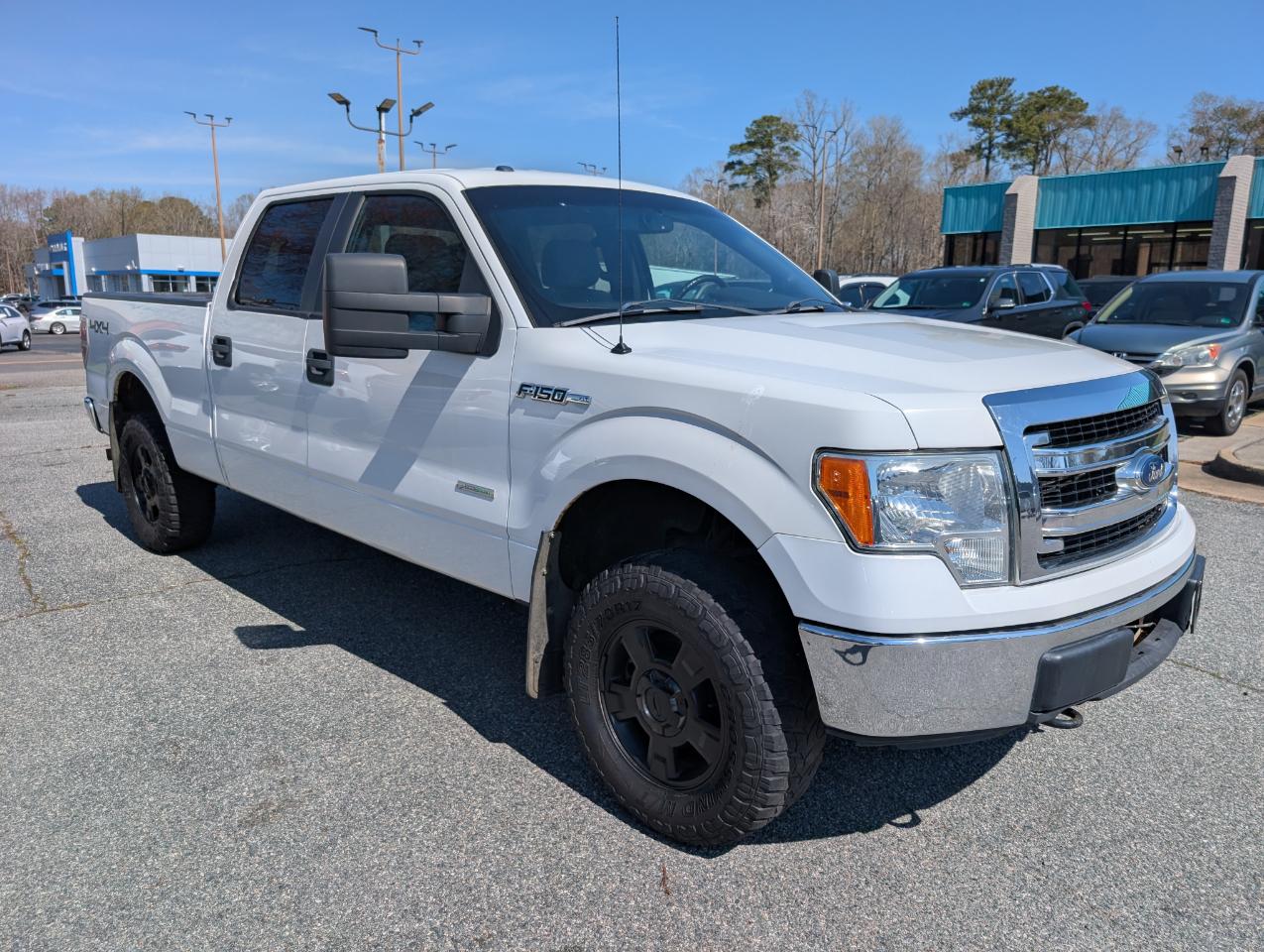 Ford F-150 4WD SuperCrew 145" XLT 2013