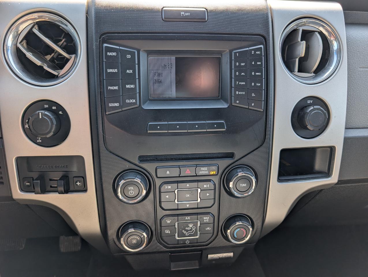 Ford F-150 4WD SuperCrew 145" XLT 2013