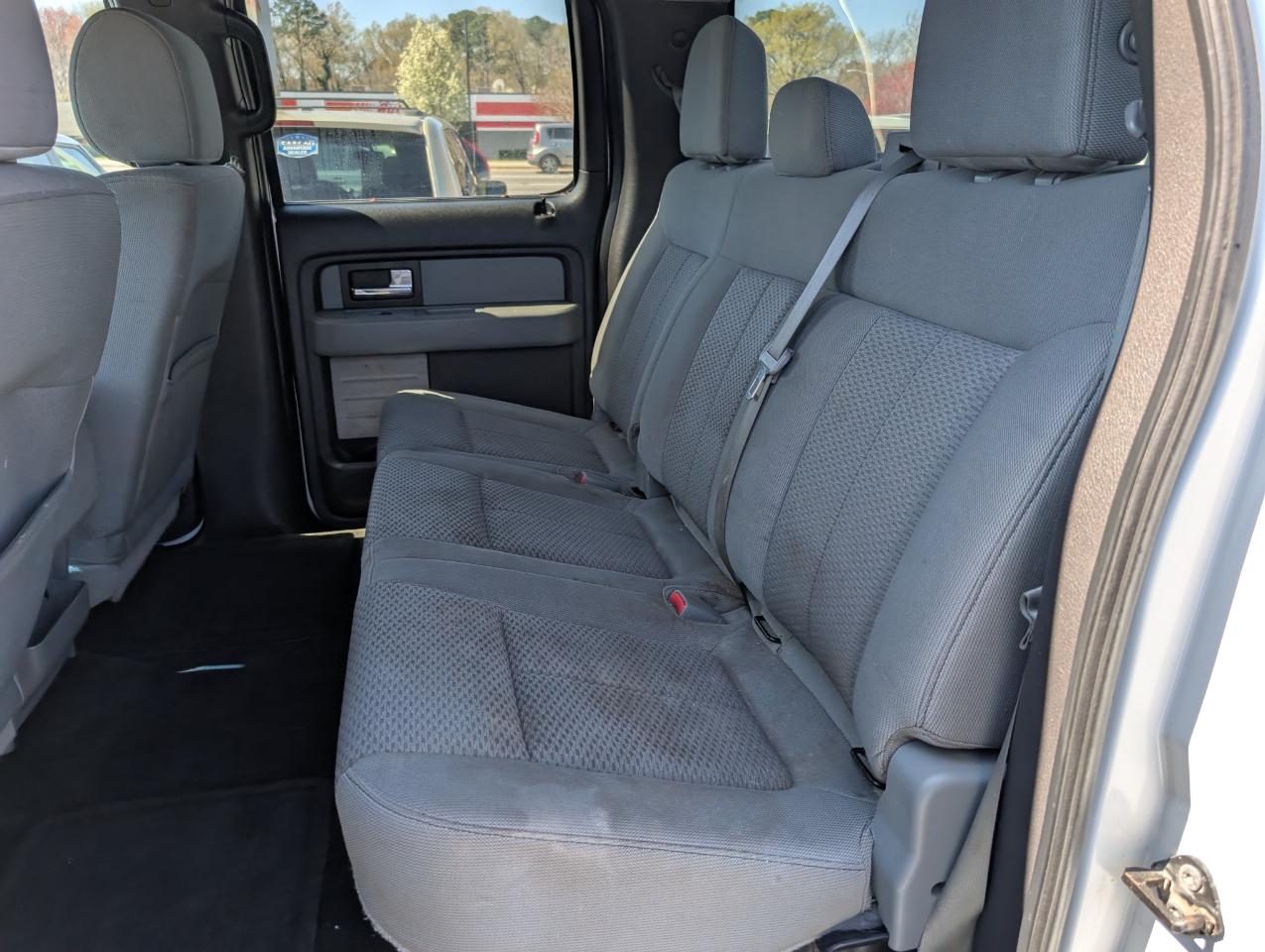 Ford F-150 4WD SuperCrew 145" XLT 2013