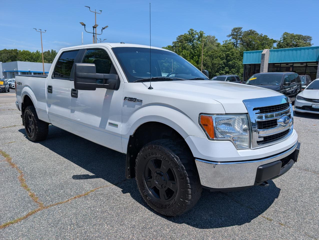 Ford F-150 4WD SuperCrew 145" XLT 2013