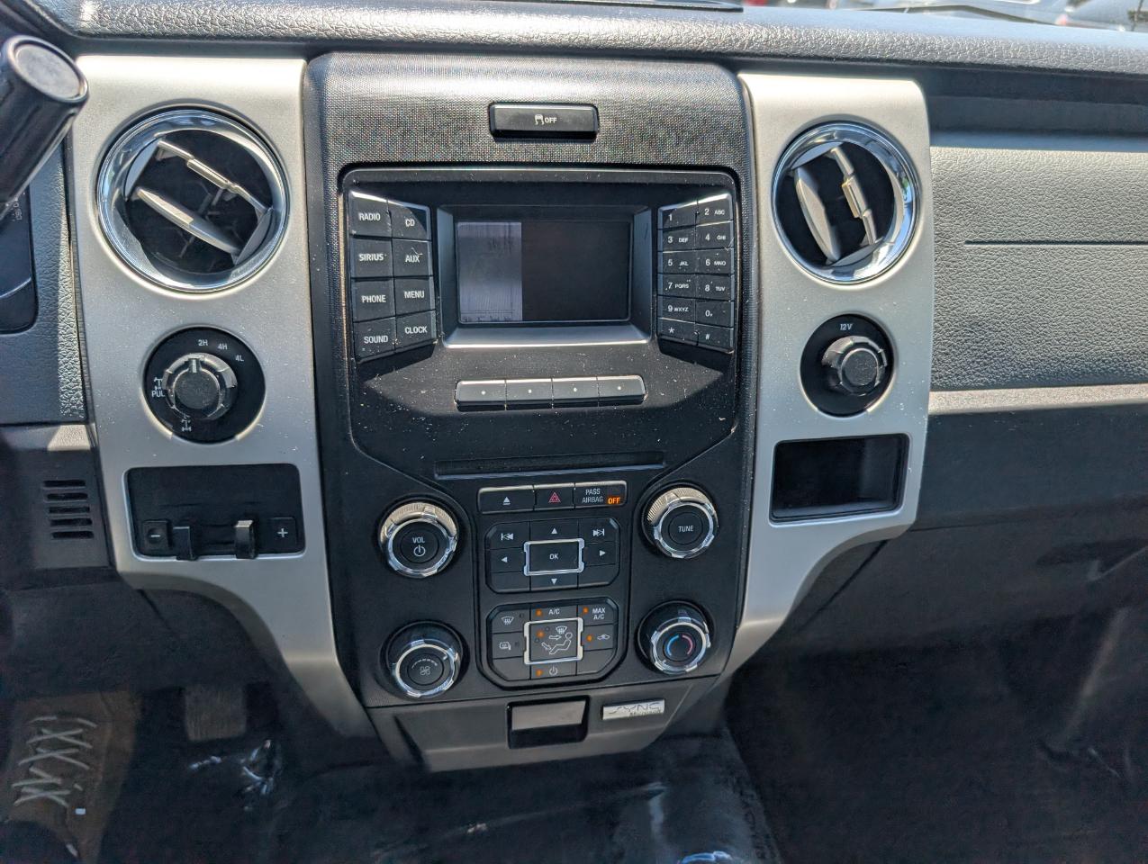Ford F-150 4WD SuperCrew 145" XLT 2013