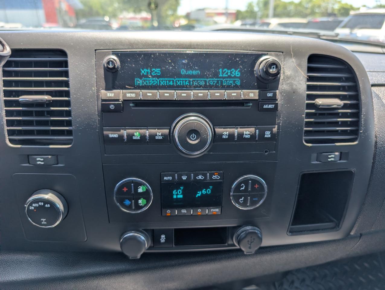 Chevrolet Silverado 1500  2012
