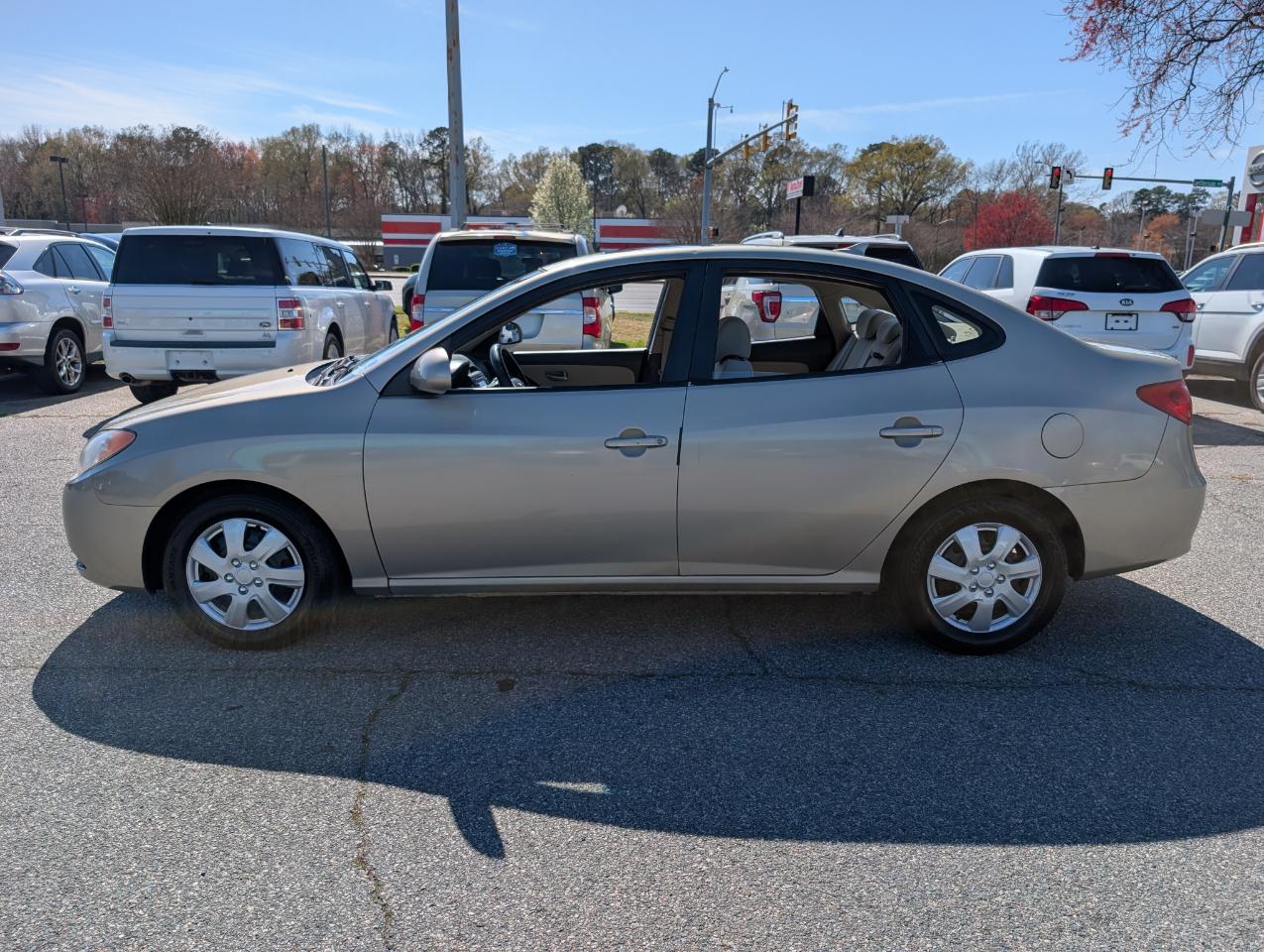 Hyundai Elantra  2009