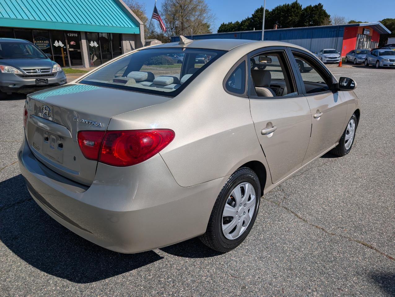 Hyundai Elantra  2009