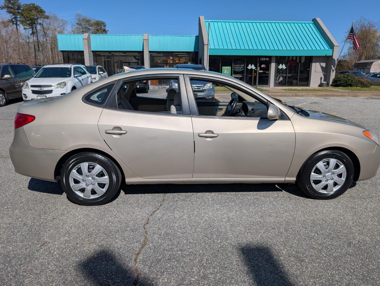 Hyundai Elantra  2009