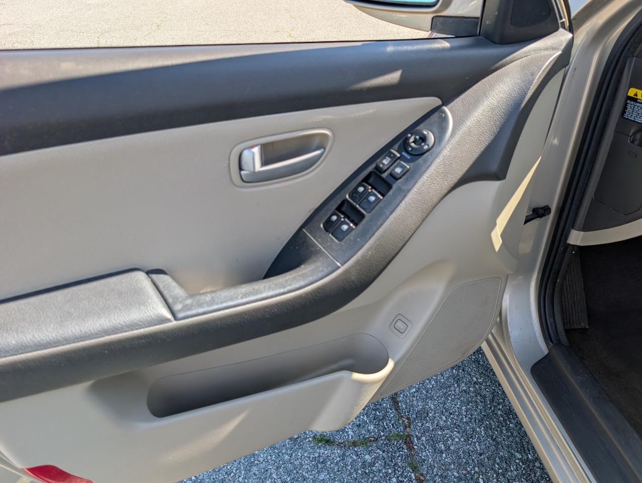 Hyundai Elantra  2009