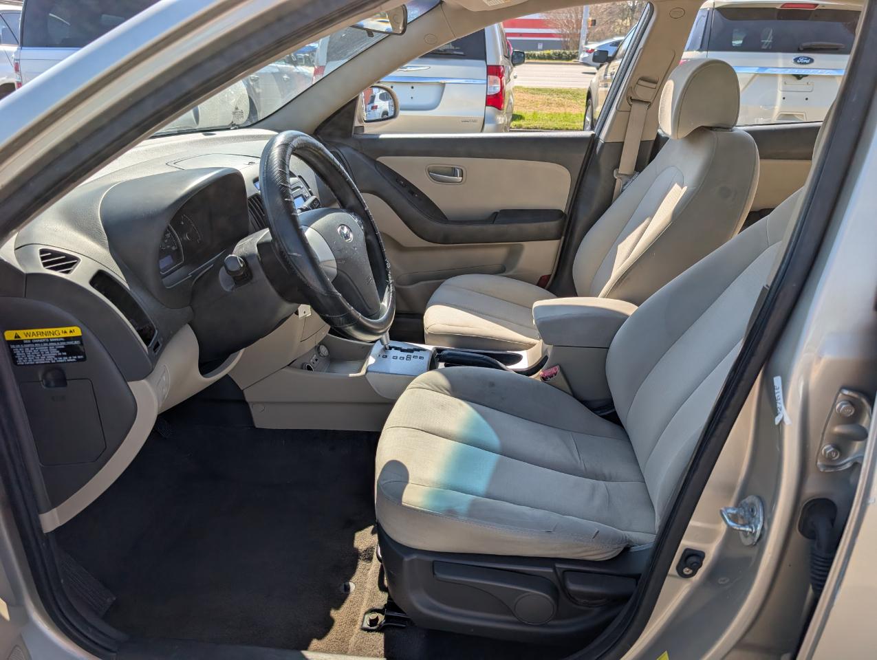 Hyundai Elantra  2009