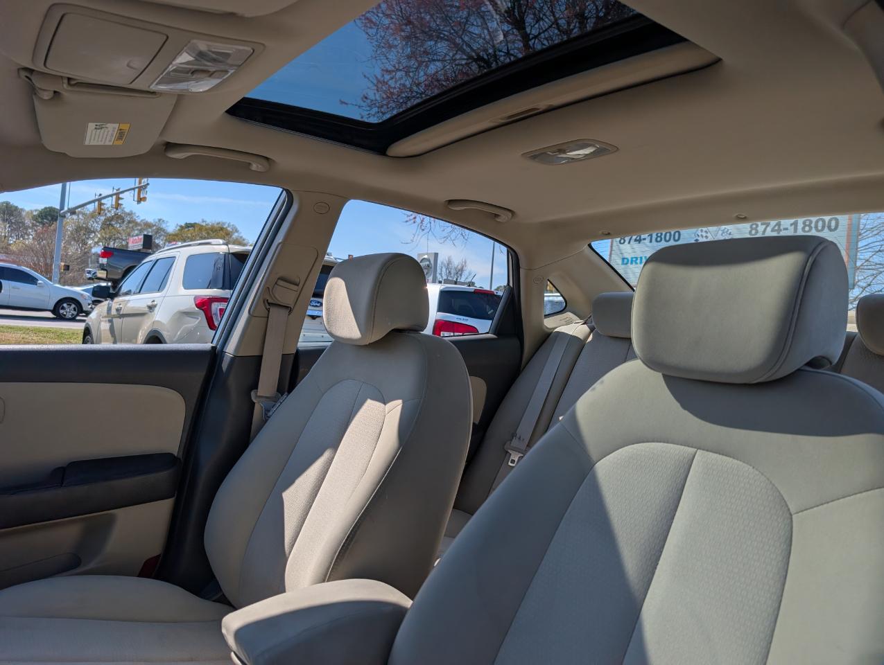 Hyundai Elantra  2009