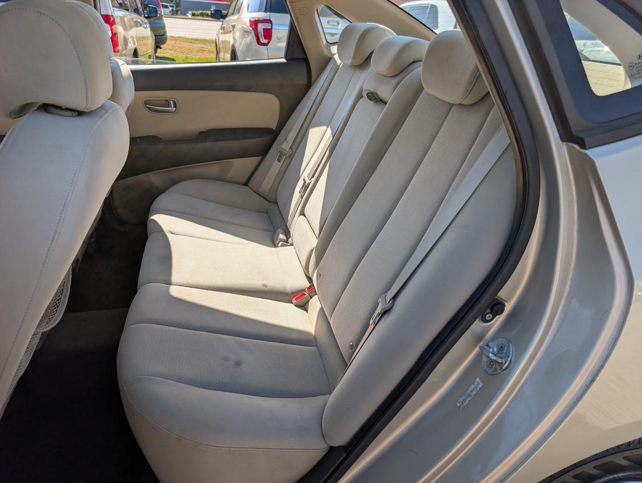 Hyundai Elantra  2009