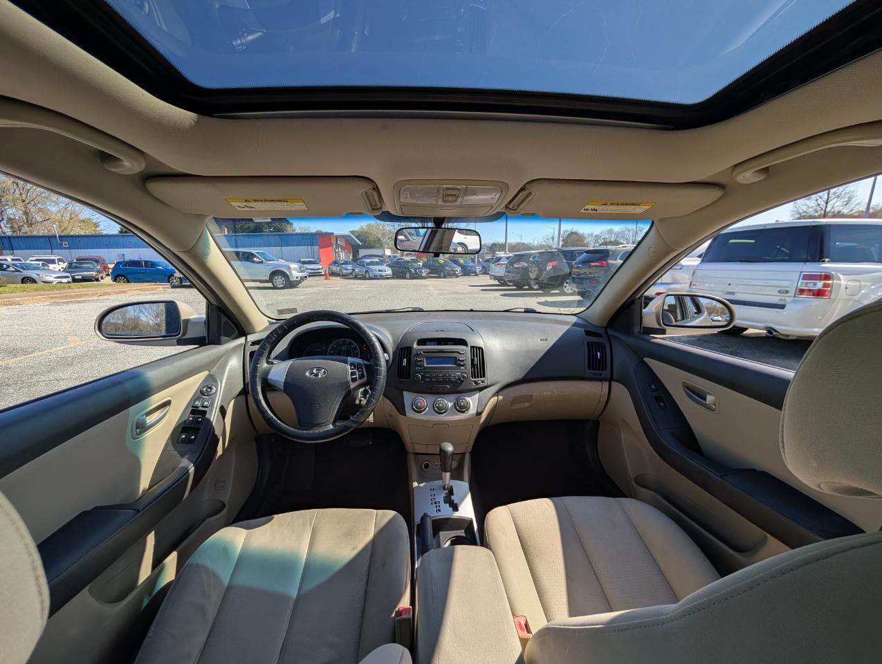 Hyundai Elantra  2009