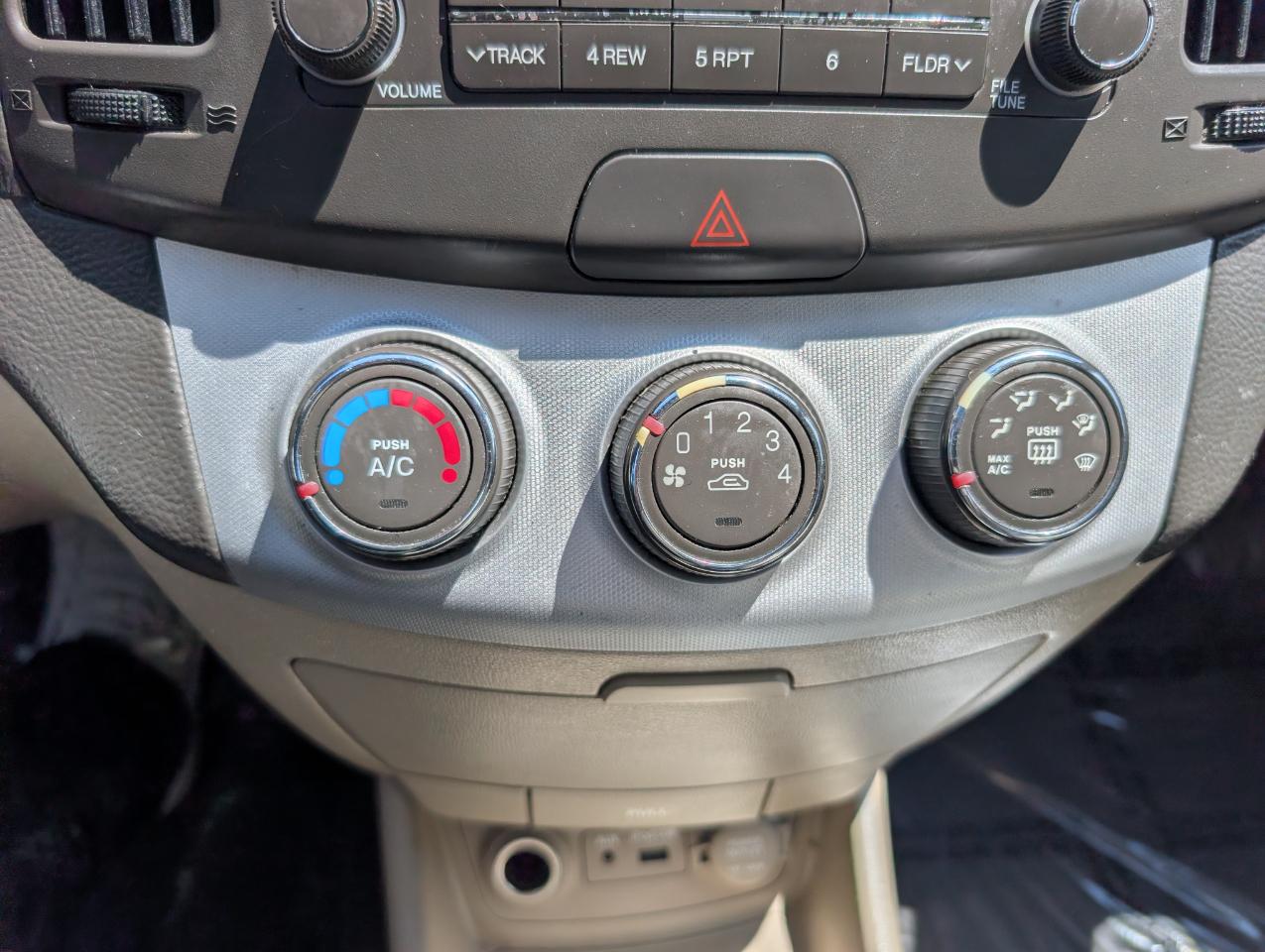 Hyundai Elantra  2009