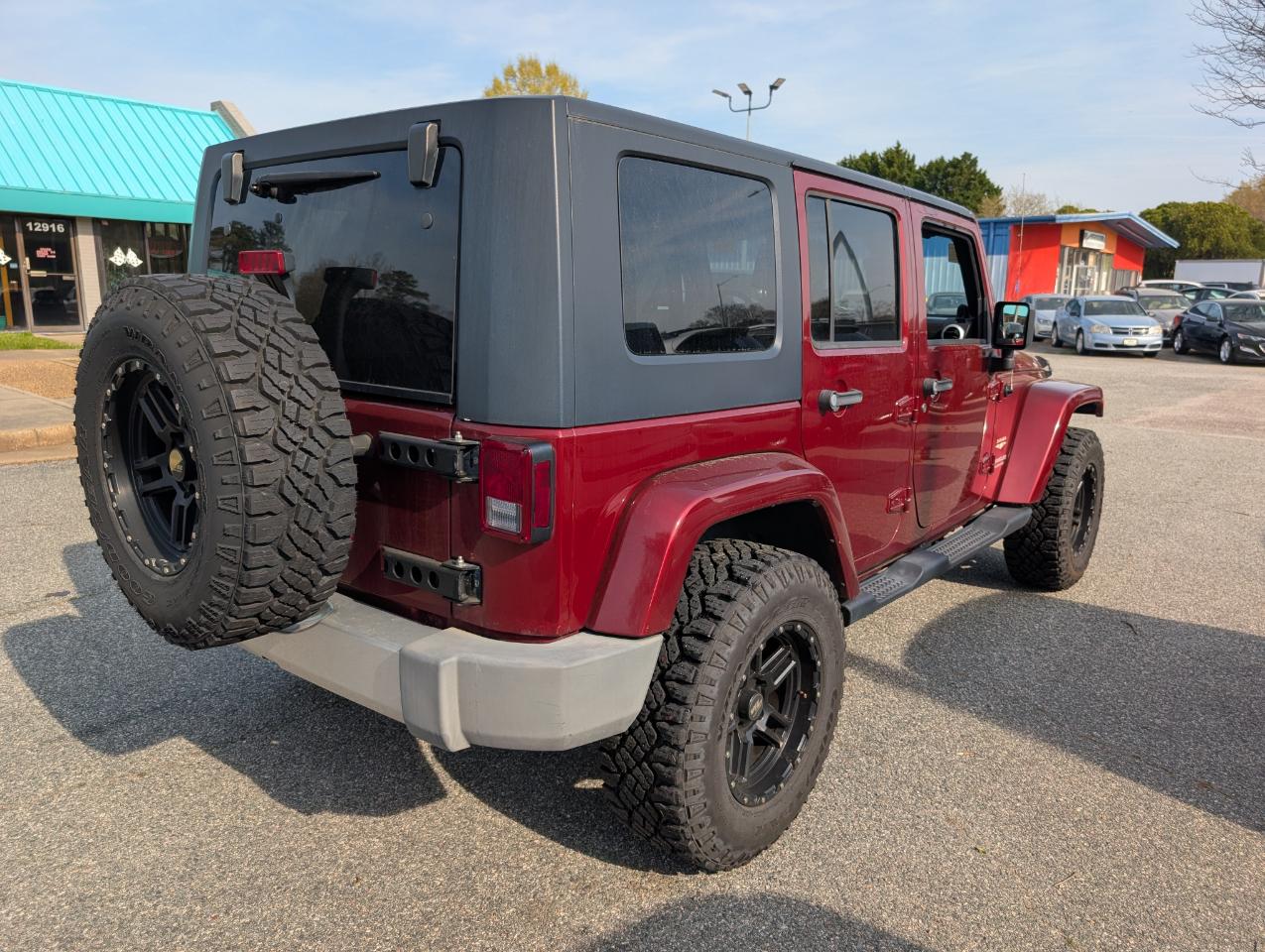 Jeep Wrangler Unlimited 4WD 4dr Sahara 2009