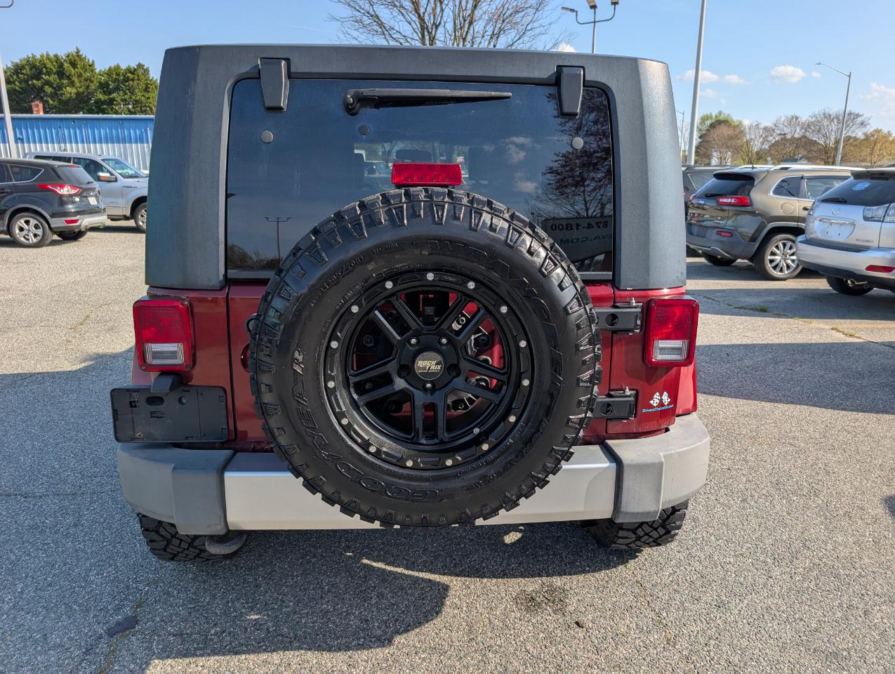 Jeep Wrangler Unlimited 4WD 4dr Sahara 2009