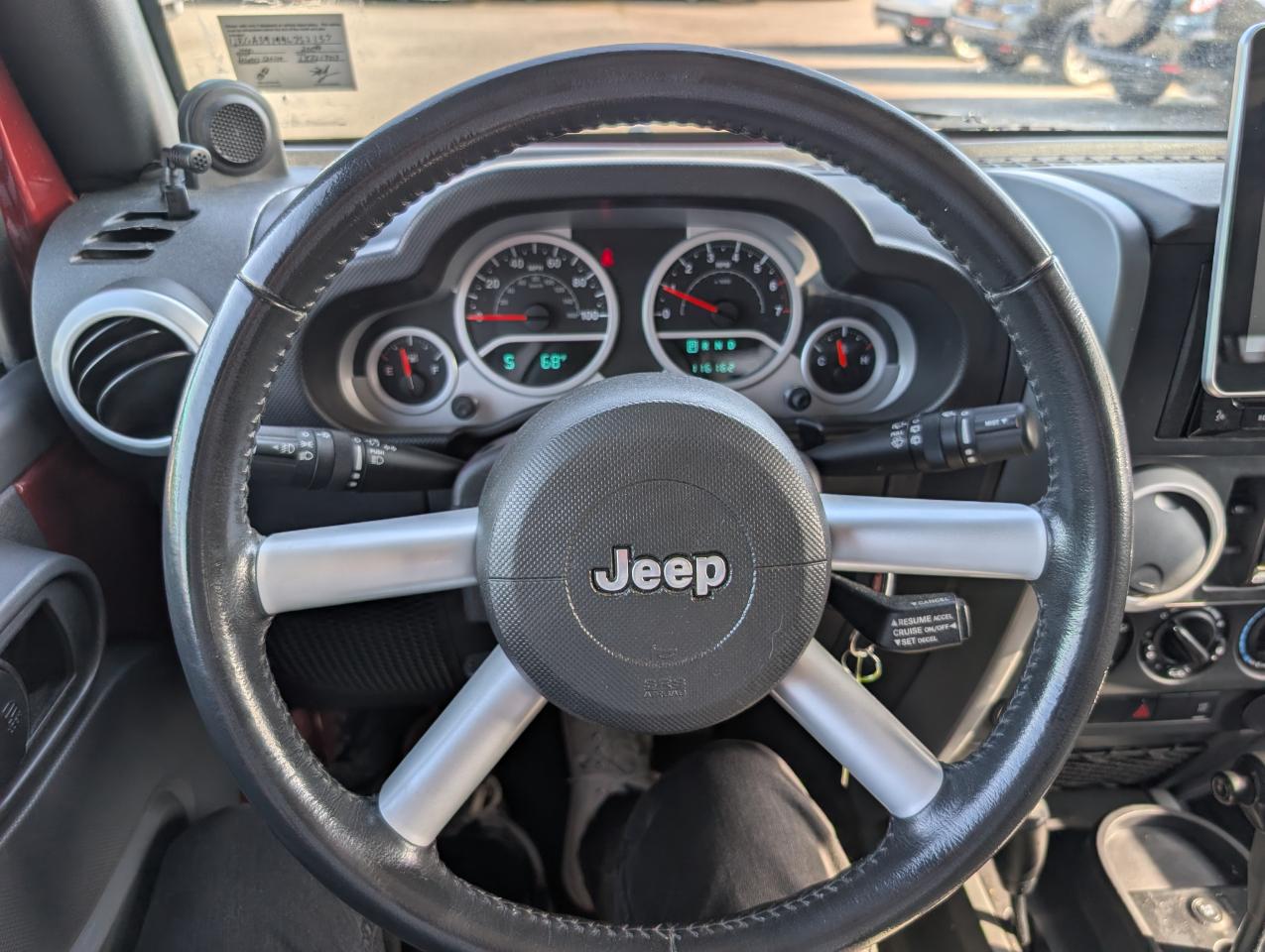 Jeep Wrangler Unlimited 4WD 4dr Sahara 2009