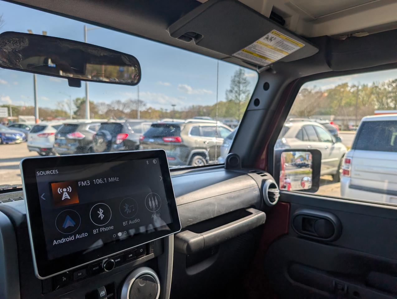 Jeep Wrangler Unlimited 4WD 4dr Sahara 2009