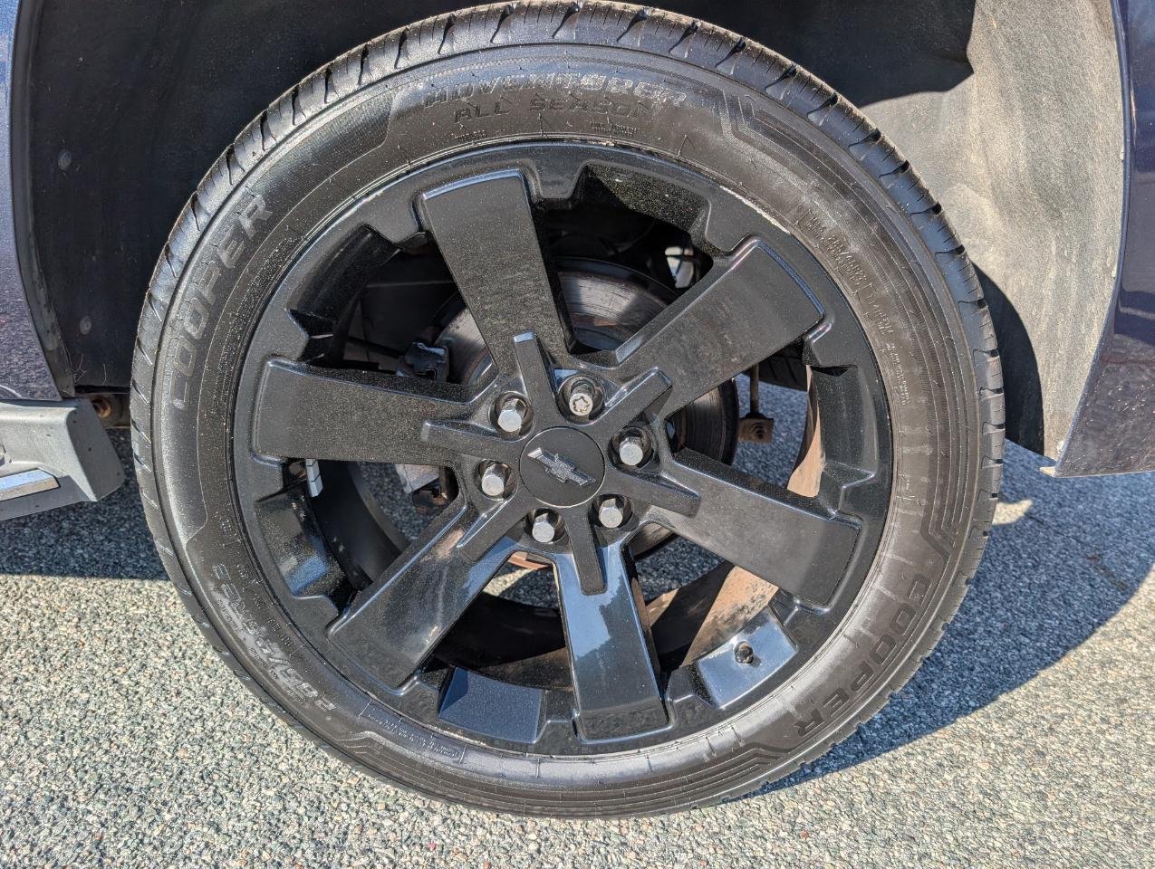 Chevrolet Tahoe 4WD 4dr Premier 2017