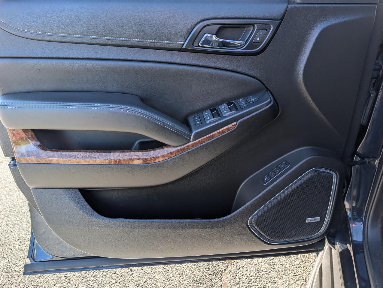 Chevrolet Tahoe 4WD 4dr Premier 2017