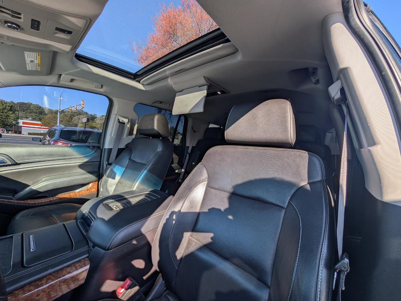 Chevrolet Tahoe 4WD 4dr Premier 2017