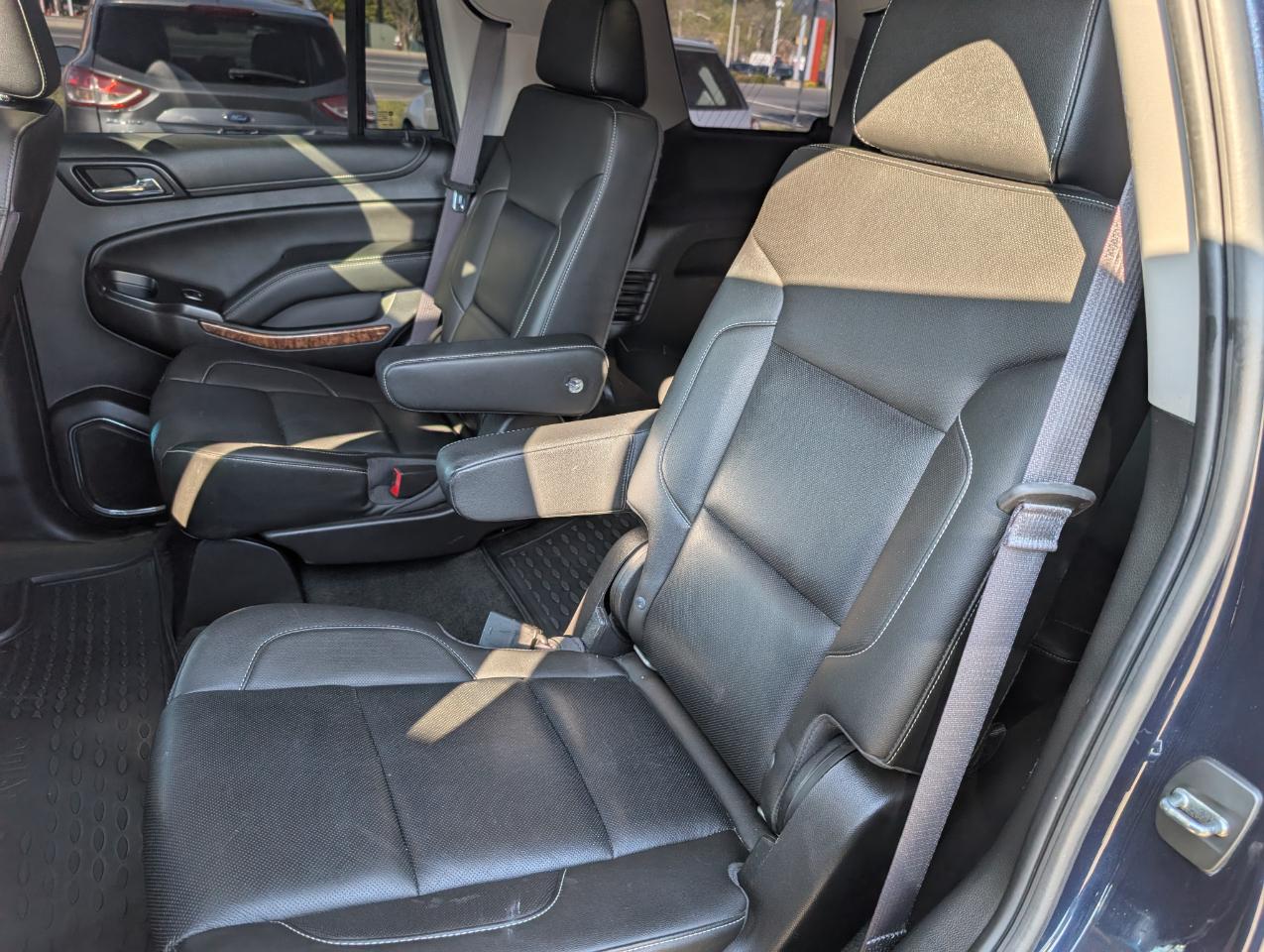 Chevrolet Tahoe 4WD 4dr Premier 2017