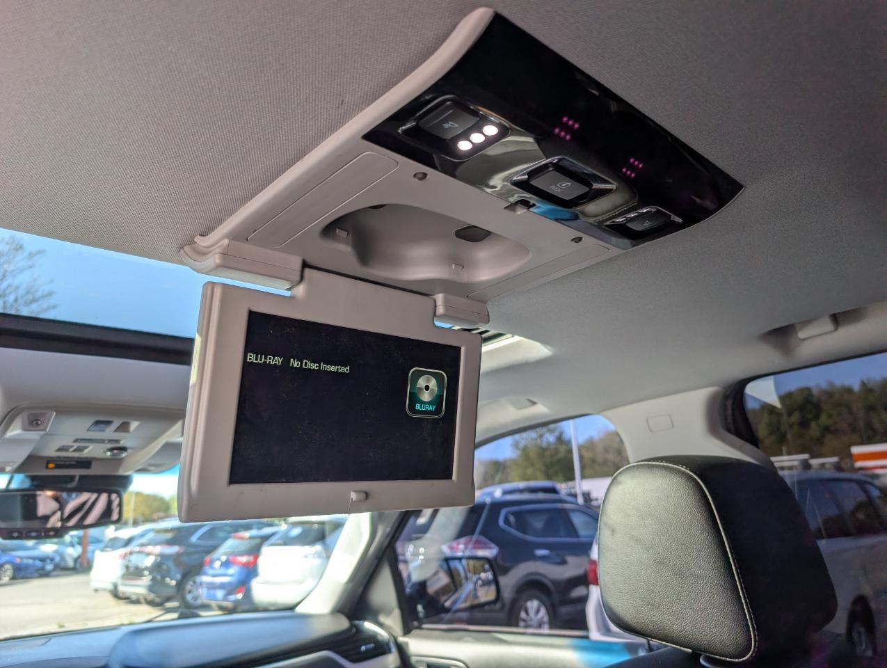 Chevrolet Tahoe 4WD 4dr Premier 2017