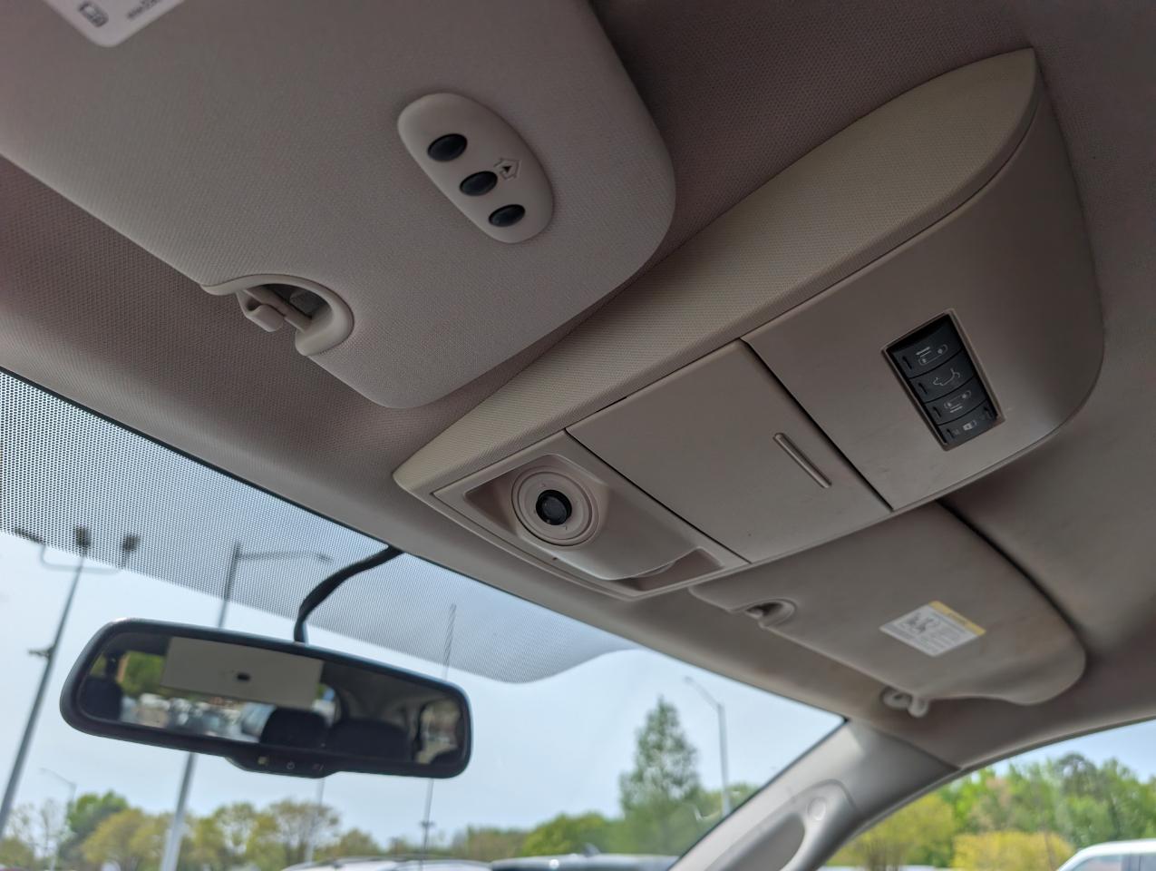 Chrysler Town & Country 4dr Wgn Touring 2012