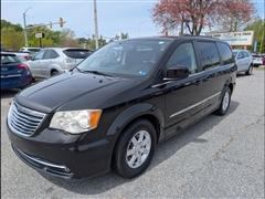 2012 Chrysler Town & Country 