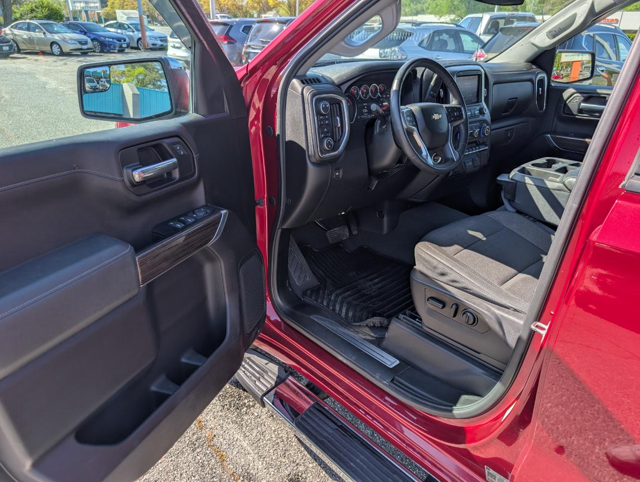 Chevrolet Silverado 1500 4WD Crew Cab 157" LT 2019