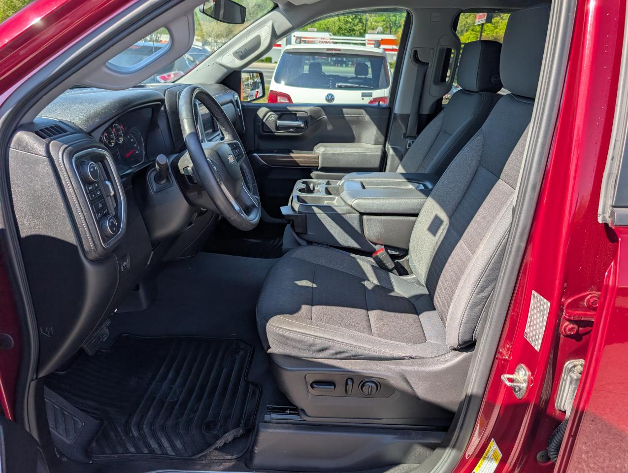 Chevrolet Silverado 1500 4WD Crew Cab 157" LT 2019