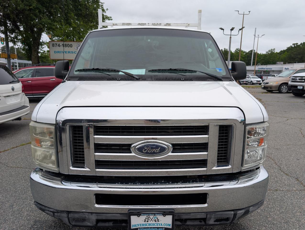 Ford Econoline Cargo Van  2011