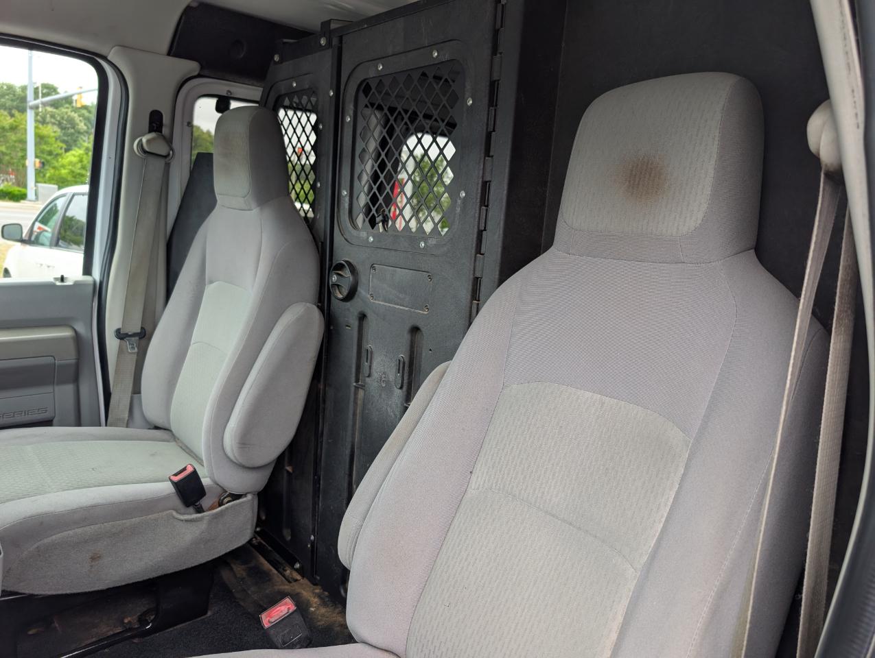 Ford Econoline Cargo Van  2011