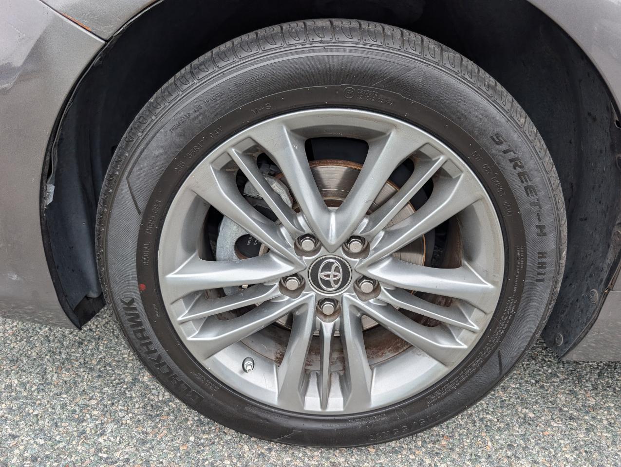 Toyota Camry SE 2017