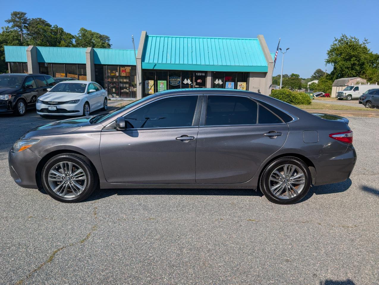 Toyota Camry SE 2017