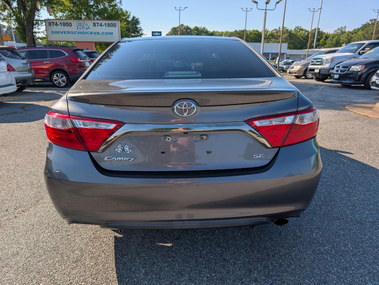 Toyota Camry SE 2017