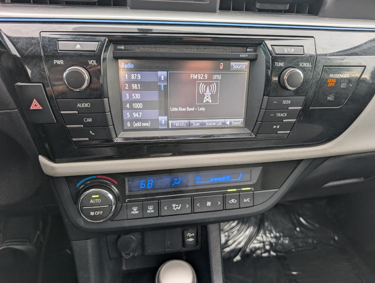 Toyota Corolla 4dr Sdn CVT S w/Special Edition Pkg (Natl) 2016