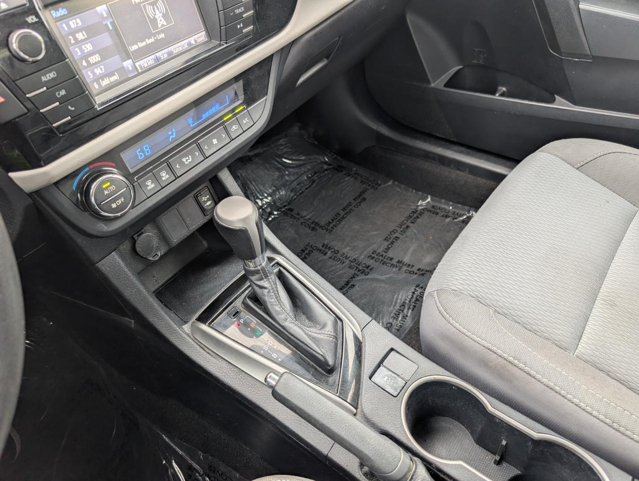 Toyota Corolla 4dr Sdn CVT S w/Special Edition Pkg (Natl) 2016